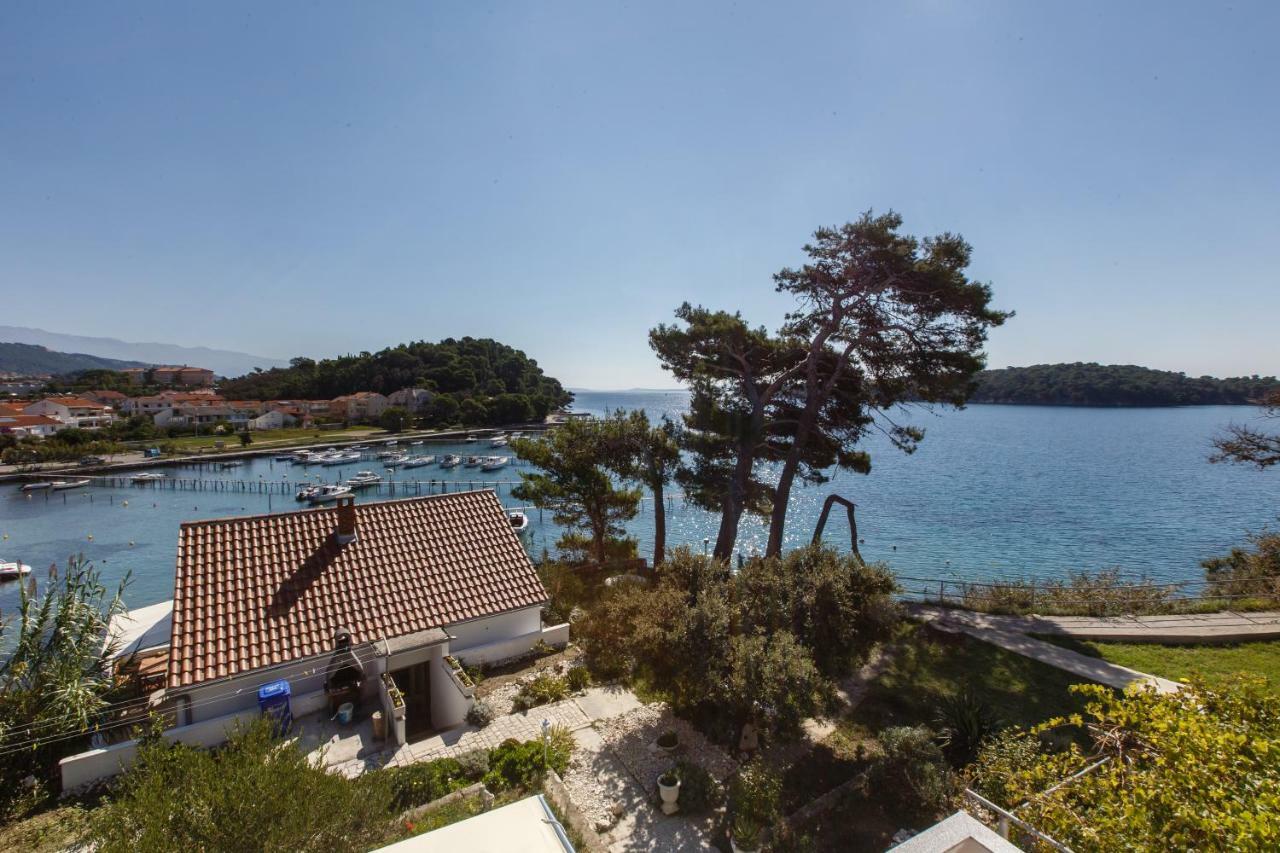 Apartments Maris Раб Екстериор снимка